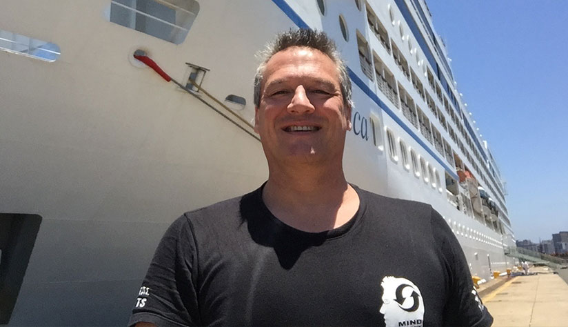 Wolfgang Riebe	www.wolfgangriebe.com