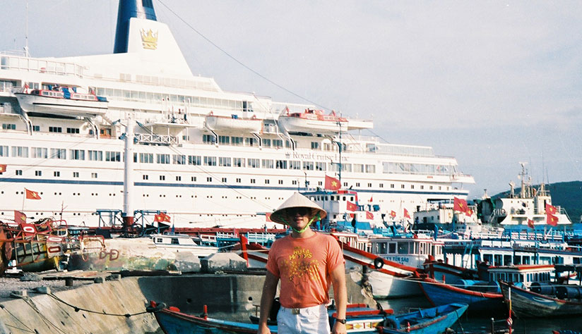 Wolfgang Riebe	www.wolfgangriebe.com