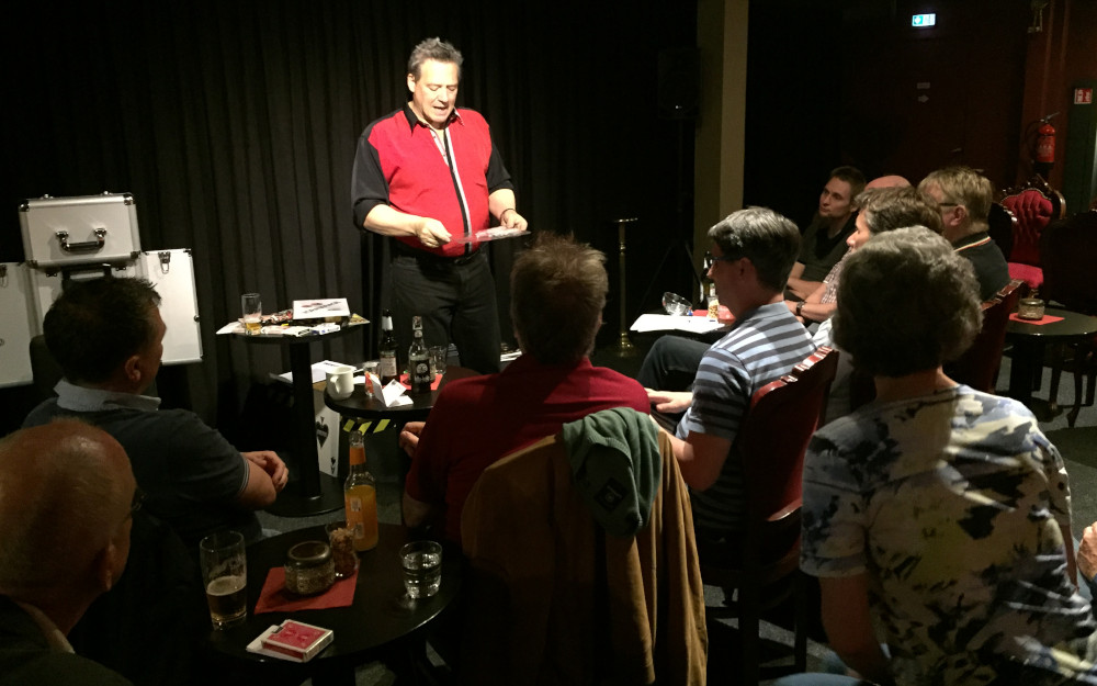 Wolfgang Riebe	www.wolfgangriebe.com